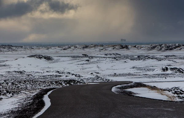 Utsikt Från Bron Mellan Kontinenterna Längs Reykjanes Halvön Södra Island — Stockfoto