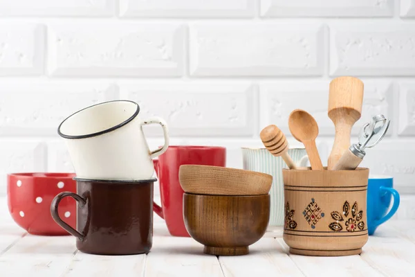 Kitchenware on the kitchen table — Stock Photo, Image