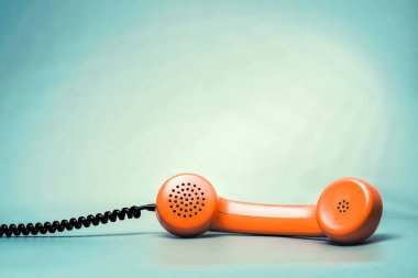 Mavi Turuncu cep telefonu