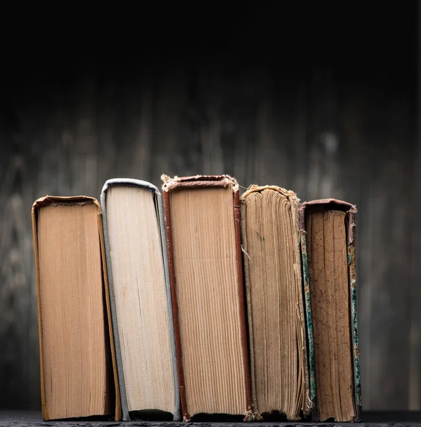 Knihy na polici — Stock fotografie