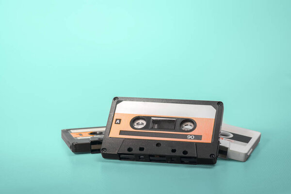 Старые аудиокассеты
