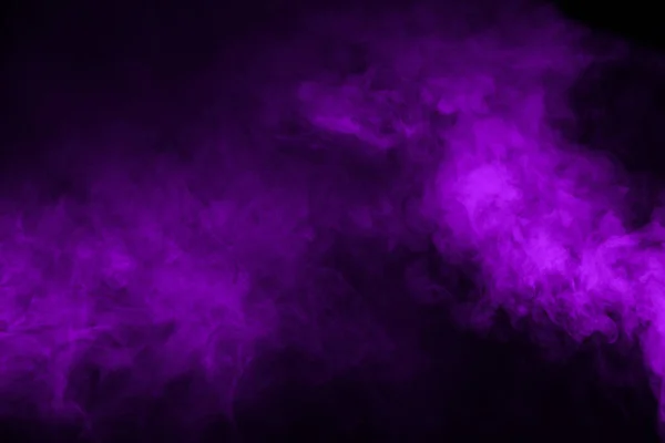 Fumaça de lilás em preto — Fotografia de Stock