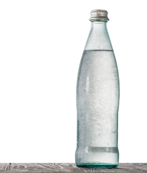 Butelki z woda i lód — Zdjęcie stockowe