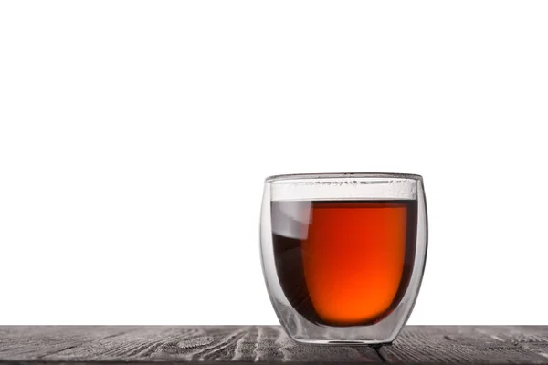 Szklanka Herbaty Stole Białym Tle — Zdjęcie stockowe
