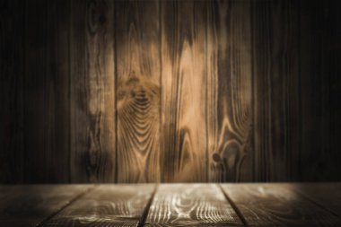 Ahşap arka plan ile tablo, yakın çekim