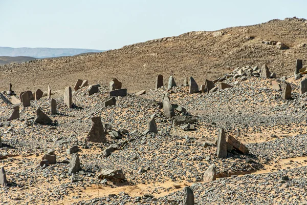Stary cmentarz berberyjski na starym mieście Merzouga. Maroko — Zdjęcie stockowe