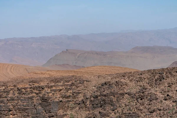 Maroko. Skalisty i suchy krajobraz Wysokiego Atlasu Mountain ar — Zdjęcie stockowe
