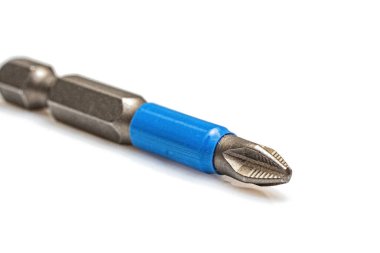 Vida sıkmak ve sökmek için parçalar ve kendi kendine tıkırdayan vidalar.