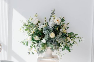 Dekorasyon için güzel çiçekler ve bitkiler. Flora.