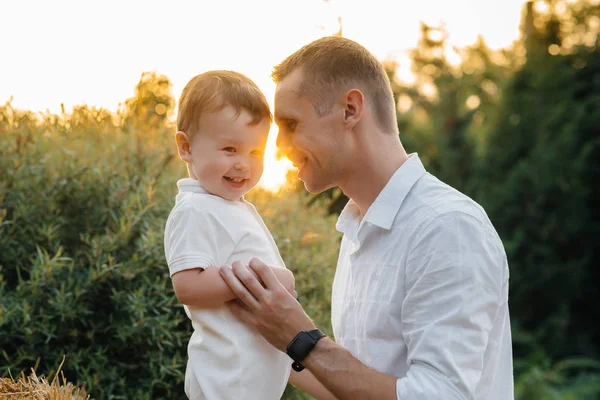 Father Son Walking Park Sunset Happiness Love — Stock Photo, Image