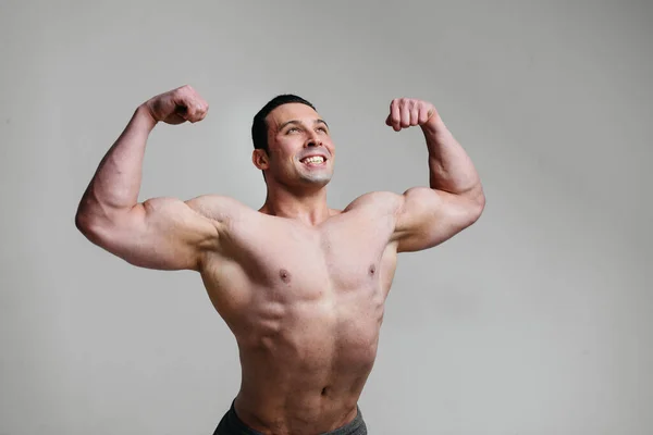 Sexy Athletin Posiert Oben Ohne Auf Weißem Hintergrund Fitness — Stockfoto