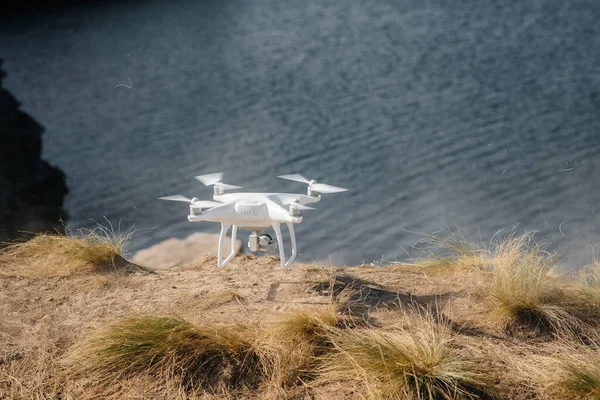 Preparando Para Testes Pilotando Drone Praia Personalização — Fotografia de Stock