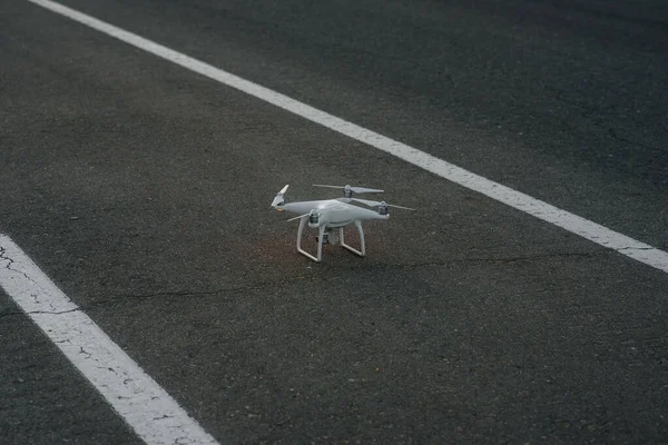 Preparación Para Probar Volar Dron Sobre Grava Personalización — Foto de Stock