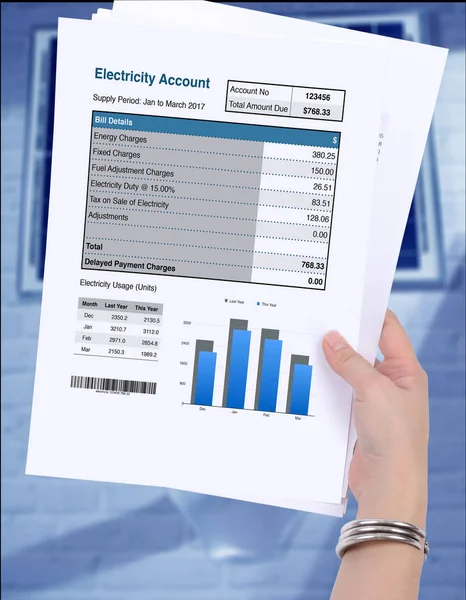 Użycie energię elektryczną. — Zdjęcie stockowe