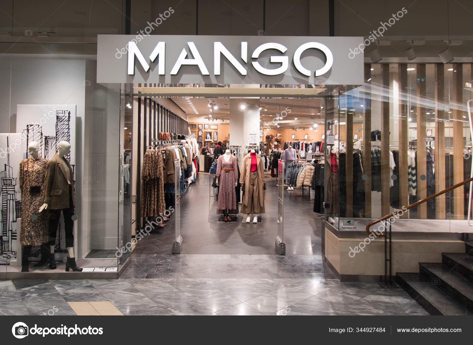 Mango Outlet Mango Tienda De Ropa Mexico Fachada De Tienda De