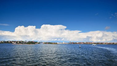 Panormic profili Helsinki ve suyun 