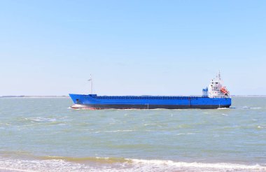 Antwerp bağlantı noktasına yelken kargo gemisi