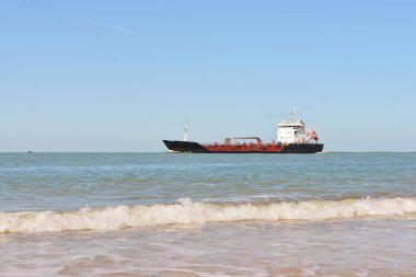 Kargo tanker gemi yelken