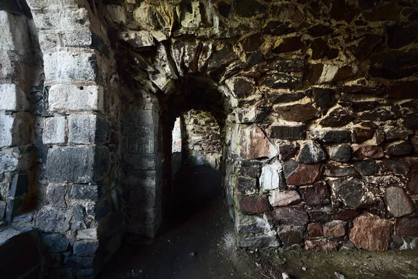 Dungeons and tunnels in Suomenlinna fortress — Stock Photo, Image