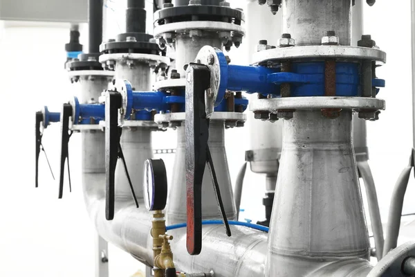 Industrielle Wasseraufbereitung und Heizraum — Stockfoto