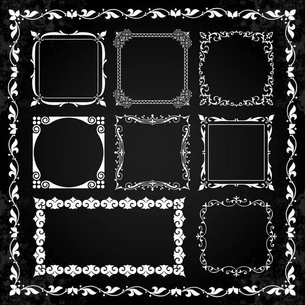 Декоративные каллиграфические рамки в винтажном стиле на фоне черной доски — стоковый вектор