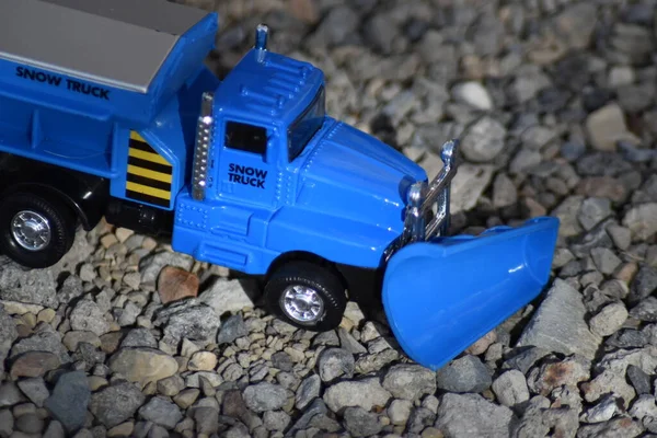 Camión Azul Del Arado Nieve Del Juguete Grava — Foto de Stock