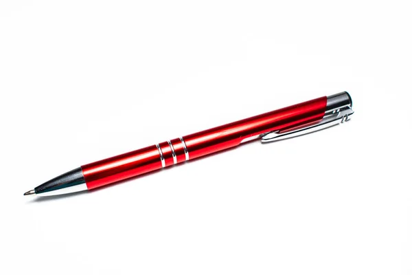 Простой Вид Красной Ручки Белом Фоне Ручка Металлическим Наконечником Используется — стоковое фото