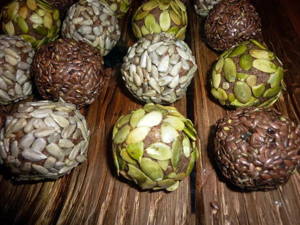 Kurutulmuş meyve ve fındık Candy. Sağlıklı beslenme. çiğ gıda