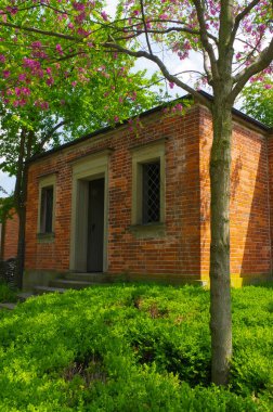 Eski tuğla ev Wilhelma park Hayvanat Bahçesi, Stuttgart, Almanya.