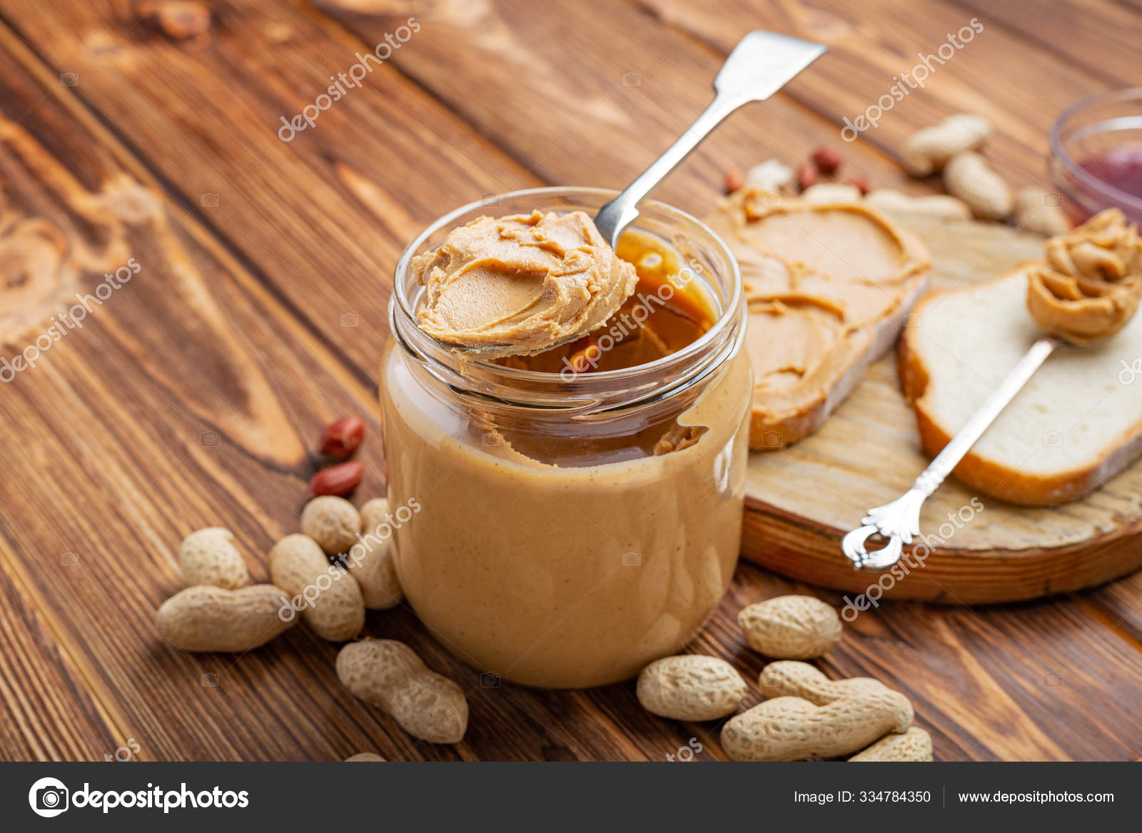 https://st3.depositphotos.com/27756932/33478/i/1600/depositphotos_334784350-stock-photo-peanut-butter-in-spoon-near.jpg