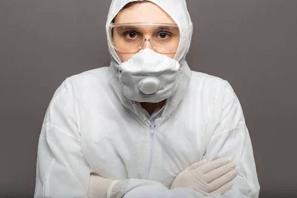 Coronavirus Covid Desinfektion Porträtt Kaukasiska Läkare Skyddande Medicinsk Kostym Biologisk — Stockfoto