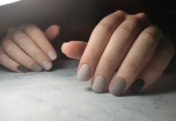 Gradient Gray Coating Short Square Nails Matte Finish Manicure Light — Stock Photo, Image