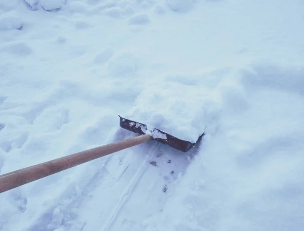 Зимовий Снігопад Лопати Сніг Пластикова Чорна Лопата Дерев Яною Ручкою — стокове фото