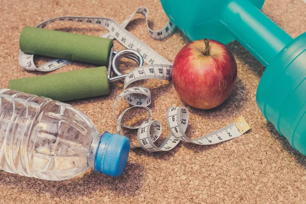 Lay Flat - Dumbbell, Fresh Apple, Measuring Tape, Mineral Water, — Stock Photo, Image