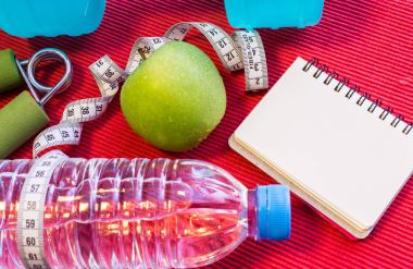 Yat - halter, teyp, el kavrama, maden suyu, F ölçme