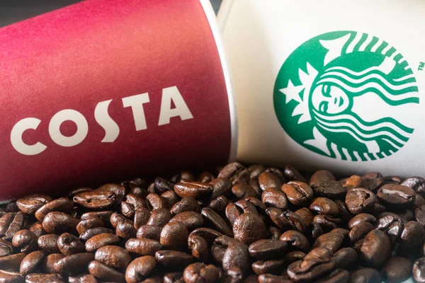Куала Лумпур Circa 2020 Starbucks Costa Coffee Два Гиганта Кофейной — стоковое фото