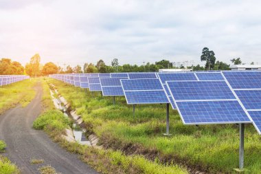 güneş hücreleri güç istasyonu 