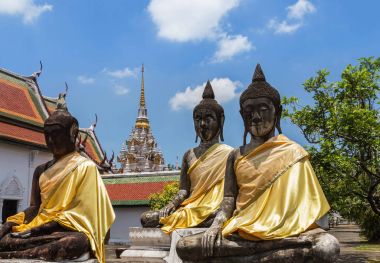 Wat Phra Borommathat Chaiya Ratchaworawihan Tayland antik Buda heykelleri 