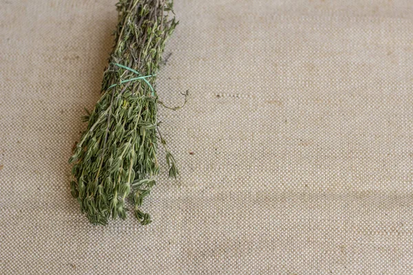 Bundle Fresh Green Aromatic Herbs Thyme Rosemary Sage Ted Thread — стоковое фото