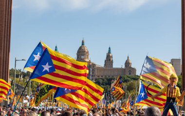Katalonya Ulusal Günü, La Diada 'da Bağımsız Dişçi mitingi.