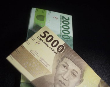 Yeni rupiah para 