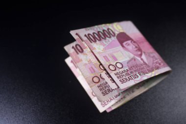 Yeni rupiah para 