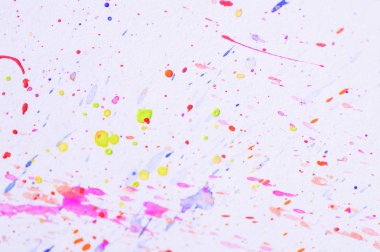 birçok renk, pembe, sarı, mavi, mor ve mavi-kavramı soyut boya kağıt arka plan sanat için watercolorin sıçrama