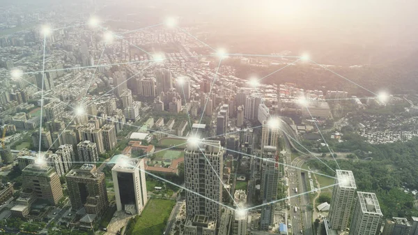 Bağlantı hattı kavramı, teknoloji kavramsal, iş için internet Küreselleşme ile şehir