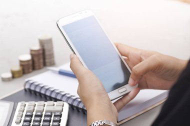 yardıma telefon sikke ve caluculator tablo, kavramı ile iş ve ağ