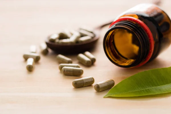 Herbal Drug Pill Wood Background — Stock Photo, Image