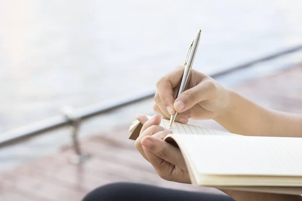 Schrijven Van Zuivel Notebook Koffiehuis Concept Als Herinnering Aan Het — Stockfoto