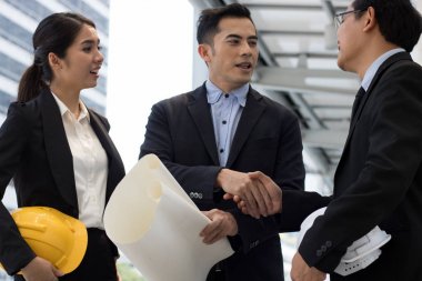 başarılı iş ve inşaat, ekip çalışması, bussine sonra