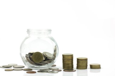 Para ve yatırım kavramı, cam ISO içinde büyüyen sikke tasarruf