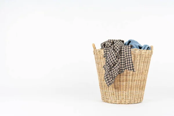 Wicker Basket Clothes Isolated White Background — Stock Photo, Image